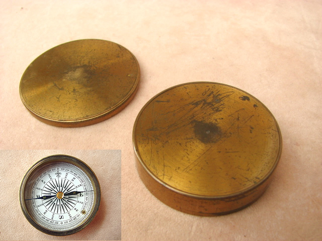 Underside view of compass body with lid